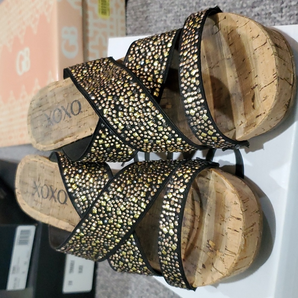 Wedge mules